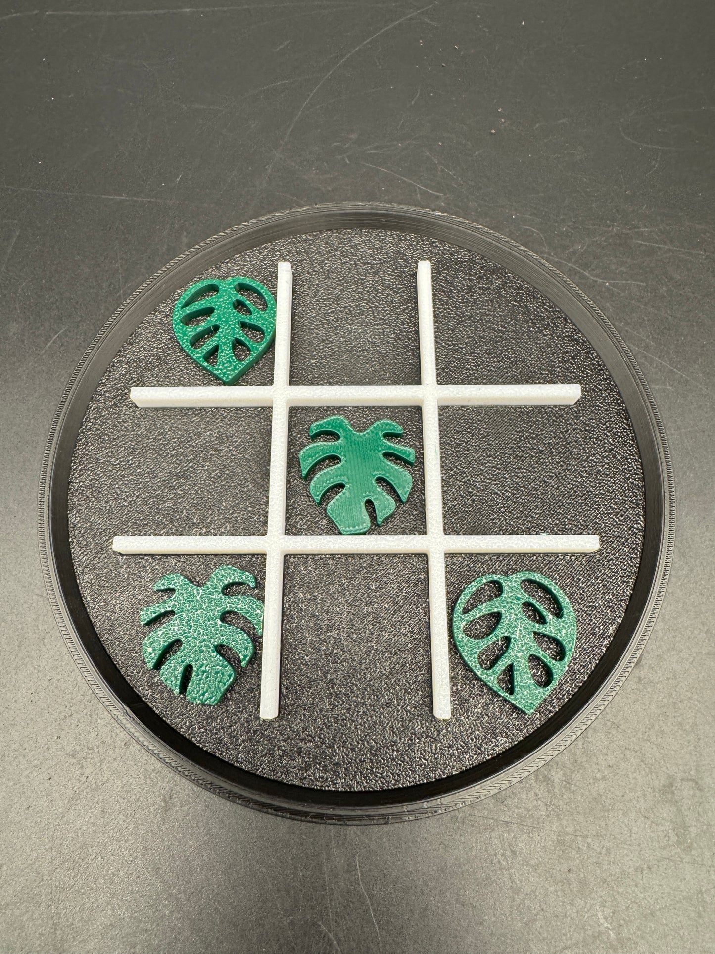 Pflanzen Tic Tac Toe mit Fach